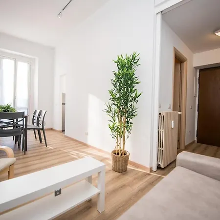 Shortmi Buenos Aires Daire Milano
